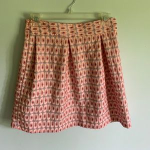 Pink skirt with design